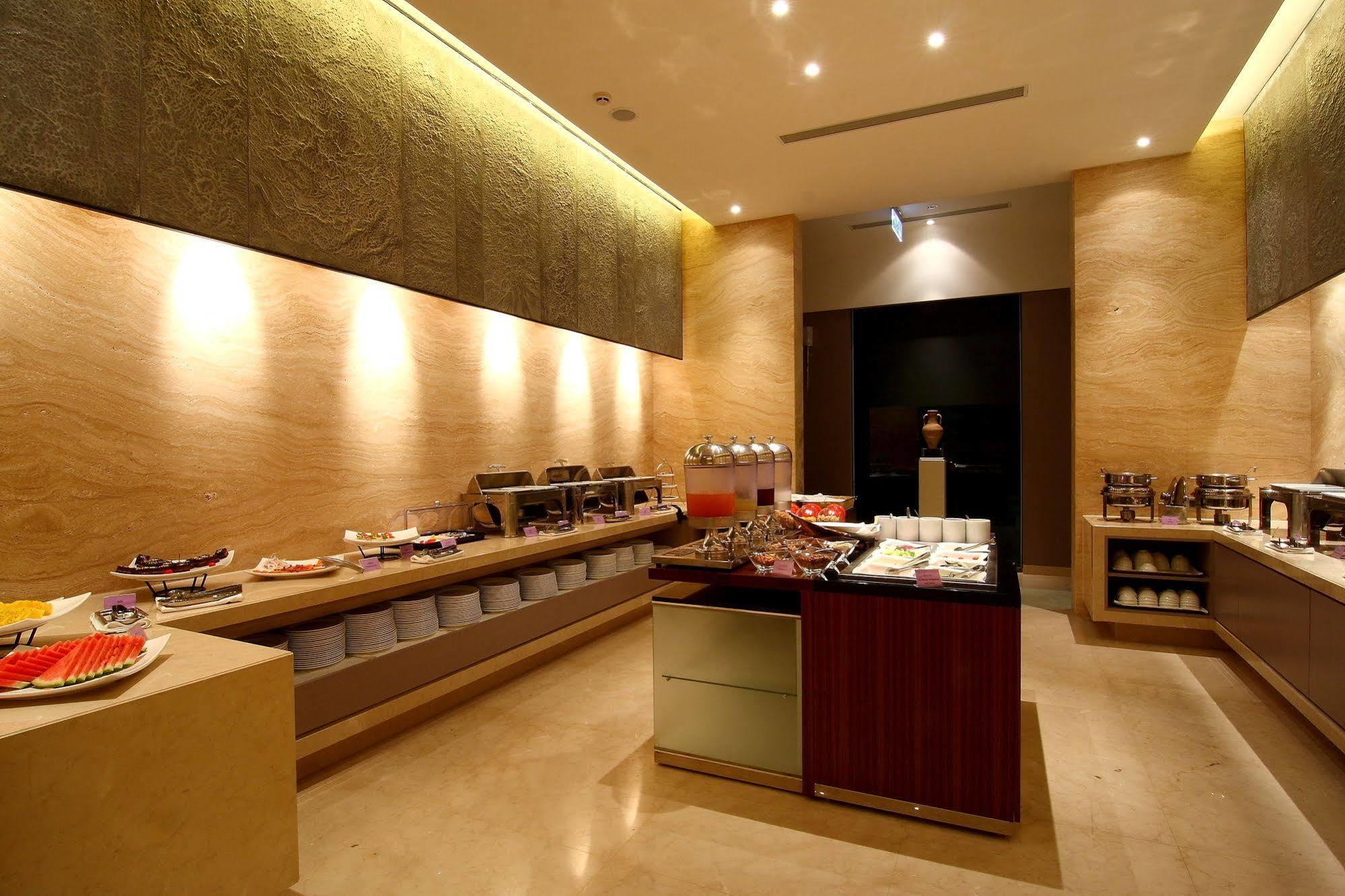 Hung'S Mansion Hotel Taichung Buitenkant foto